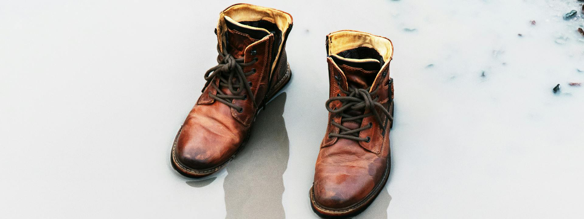 Titelseite -Schuh Verkauf Geschäft pexels alexfu 3022403